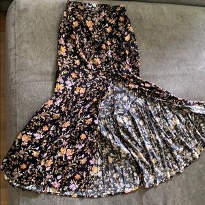 American Eagle! Maxi skirt.